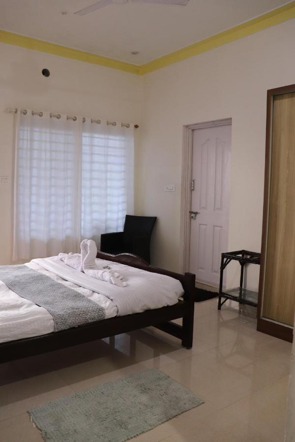 Coorg Nature Breeze Home Stay 马迪凯里 外观 照片