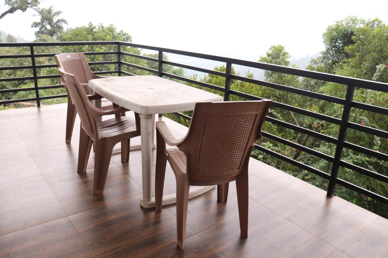 Coorg Nature Breeze Home Stay 马迪凯里 外观 照片