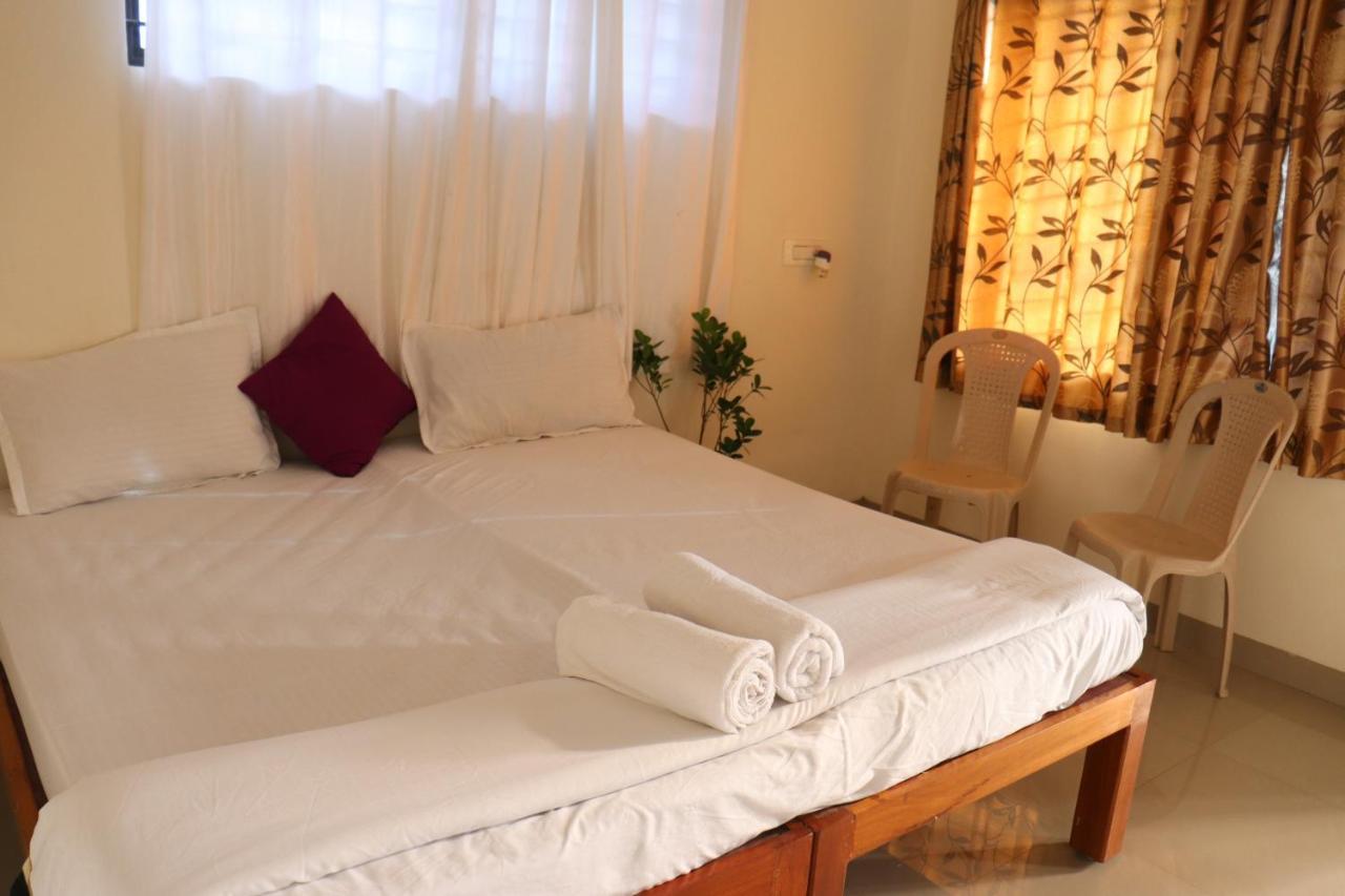 Coorg Nature Breeze Home Stay 马迪凯里 外观 照片