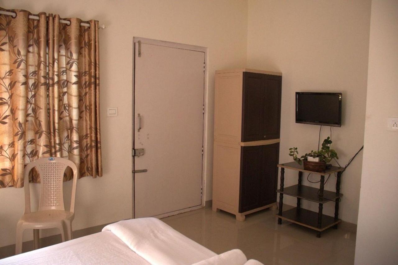 Coorg Nature Breeze Home Stay 马迪凯里 外观 照片